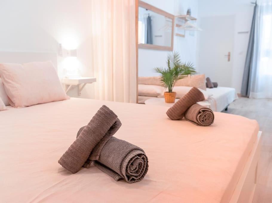 Acogedor Estudio En Triana Con Jacuzzi Y Wifi إشبيلية المظهر الخارجي الصورة